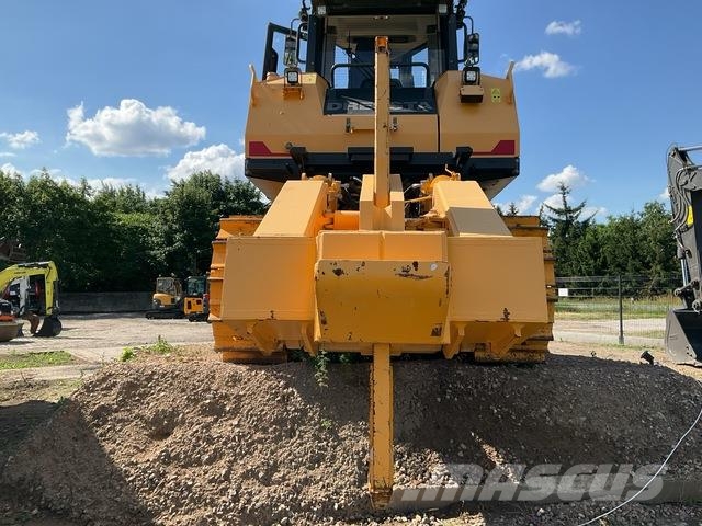 Dressta TD25M Buldozer sobre oruga