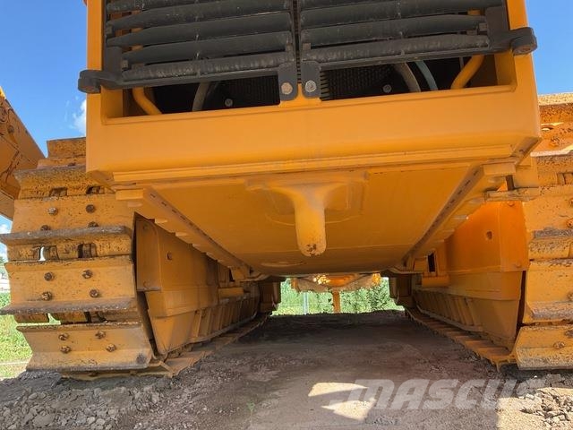 Dressta TD25M Buldozer sobre oruga