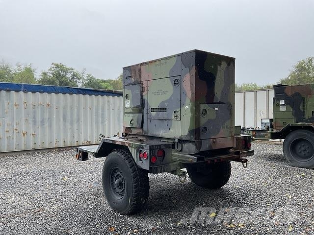 DRS Fermont MEP-804B Diesel Generatoren