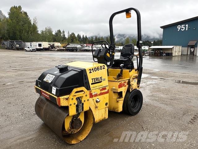 Dynapac CC122C Rouleaux monocylindre