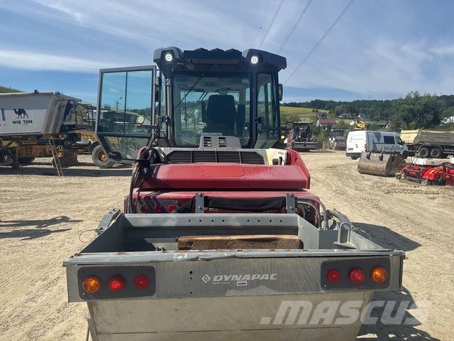 Dynapac CC2300 Rodillos de doble tambor