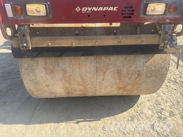 Dynapac CC2300 Rodillos de doble tambor