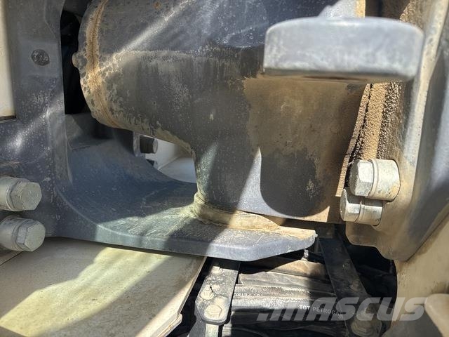 Dynapac CC2300 Rodillos de doble tambor