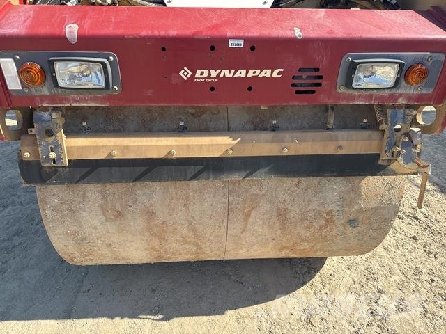 Dynapac CC2300 Rodillos de doble tambor