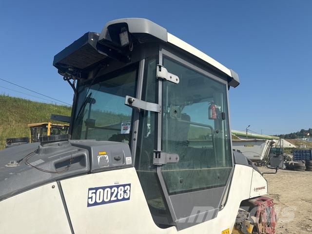 Dynapac CG2300 Rodillos de doble tambor