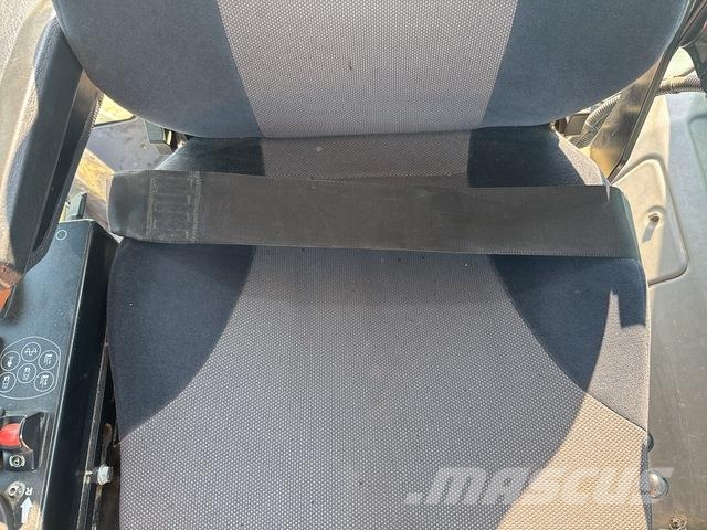 Dynapac CG2300 Rodillos de doble tambor