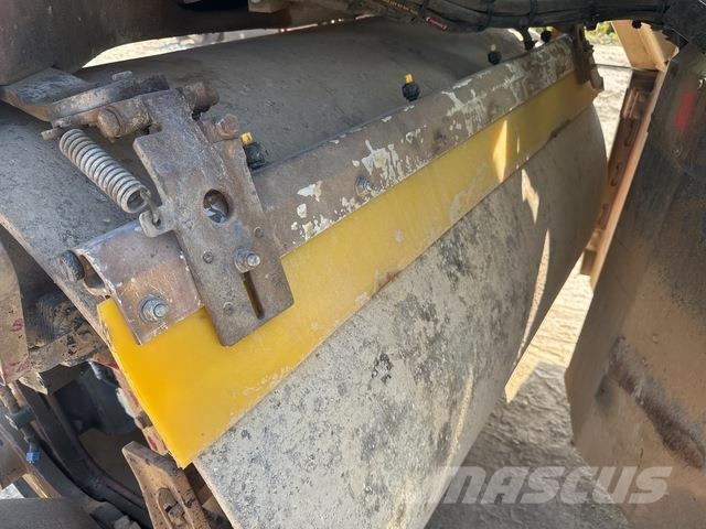Dynapac CG2300 Rodillos de doble tambor