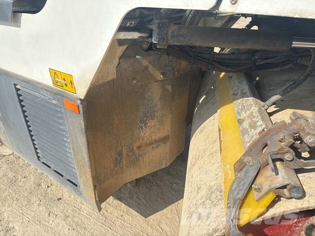 Dynapac CG2300 Rodillos de doble tambor