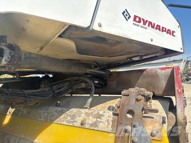 Dynapac CG2300 Rodillos de doble tambor