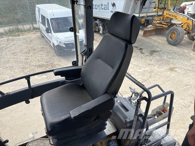 Dynapac Sd2500cs Asfaltni finišeri