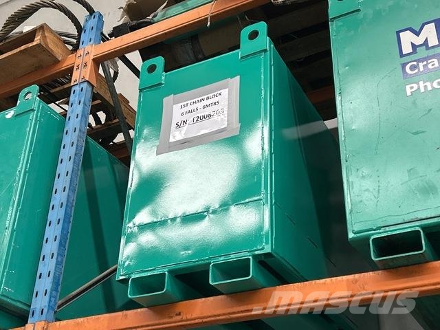 Empty Rigging Box Egyéb daruk