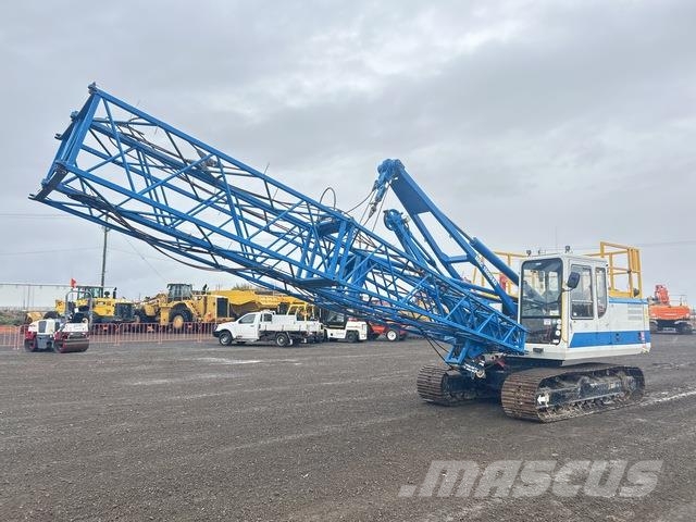 Enteco 8018 رافعات مجنزرة