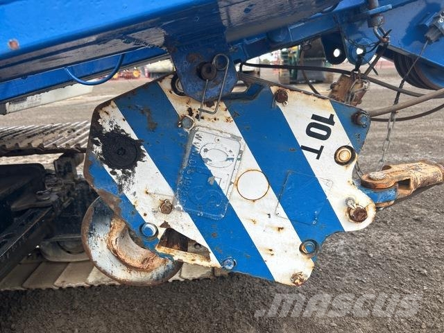 Enteco 8018 رافعات مجنزرة