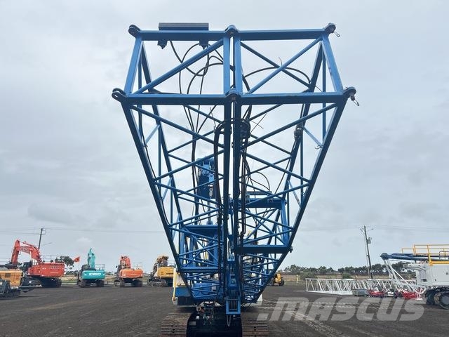 Enteco 8018 رافعات مجنزرة
