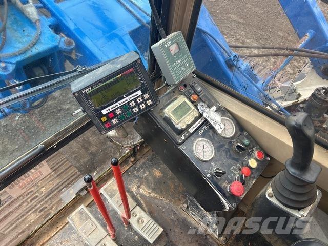 Enteco 8018 رافعات مجنزرة
