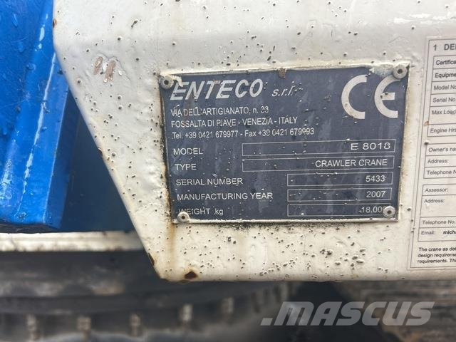 Enteco 8018 رافعات مجنزرة