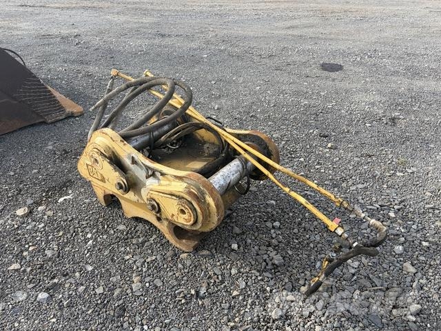 Excavator Coupler - Fits Cat 330 Muu