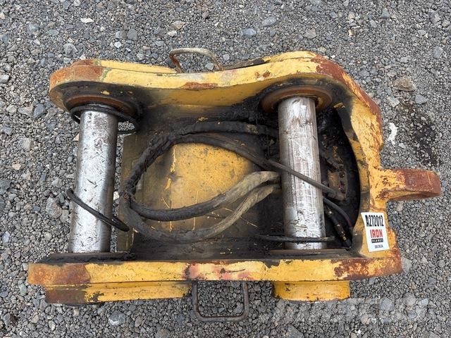 Excavator Coupler - Fits Cat 330 Muu