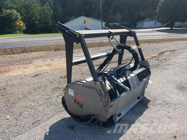 FAE UML/SSL-150VT Metsä murskaimet
