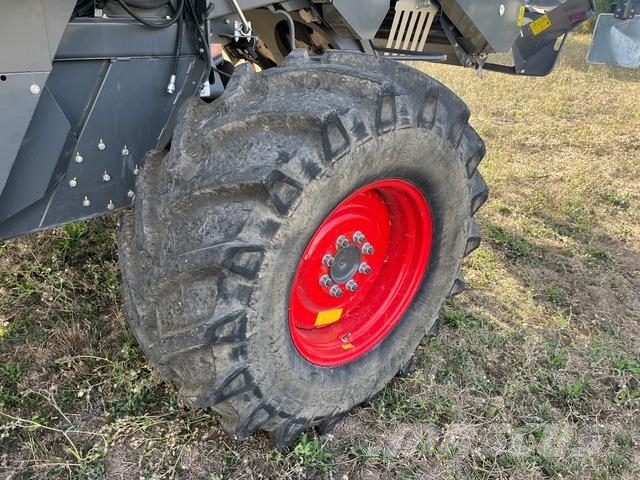 Fendt 5275CPL Зернозбиральні комбайни
