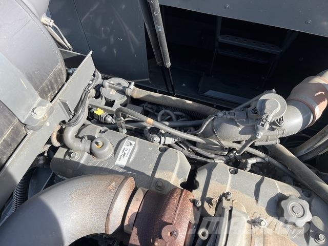 Fendt 5275CPL Зернозбиральні комбайни