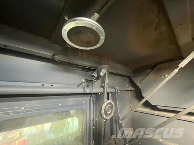 Fendt 6335CPL Зернозбиральні комбайни