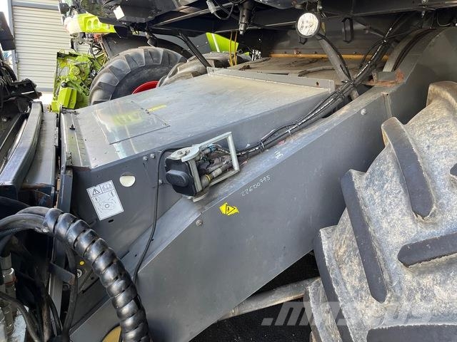 Fendt 6335CPL Зернозбиральні комбайни