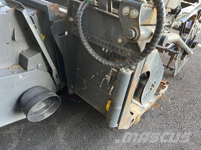 Fendt 6335CPL Зернозбиральні комбайни