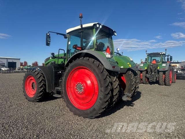 Fendt 933 Vario Tratores