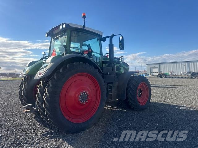 Fendt 933 Vario Tratores