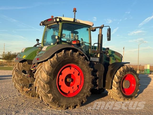 Fendt 942 Vario Traktory