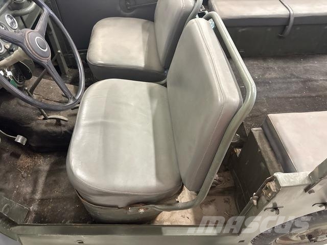 Fiat 1101B Campagnola Строителство - Други