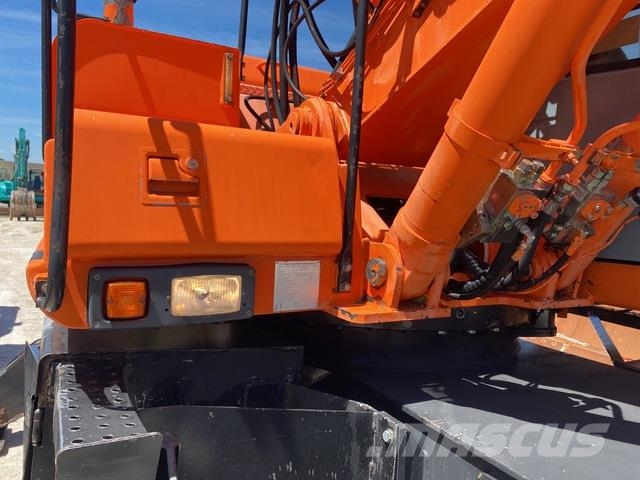 Fiat-Kobelco EX165W Wielgraafmachines
