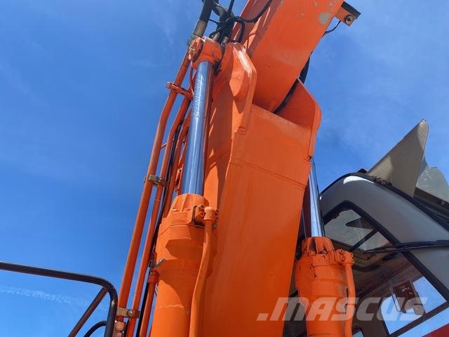 Fiat-Kobelco EX165W Wielgraafmachines