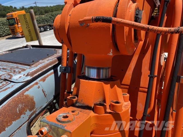 Fiat-Kobelco EX165W Wielgraafmachines
