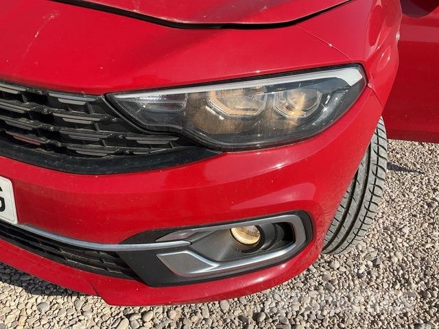 Fiat Tipo Sedan Personbiler