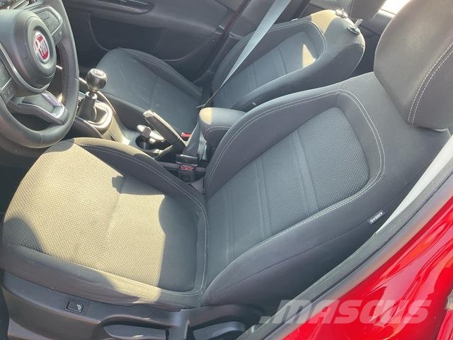 Fiat Tipo Sedan Personbiler