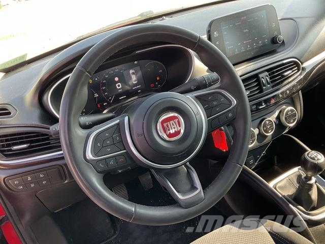 Fiat Tipo Sedan Personbiler