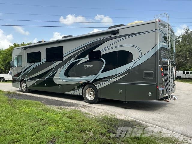Fleetwood Discovery Wohnmobile und Wohnwagen