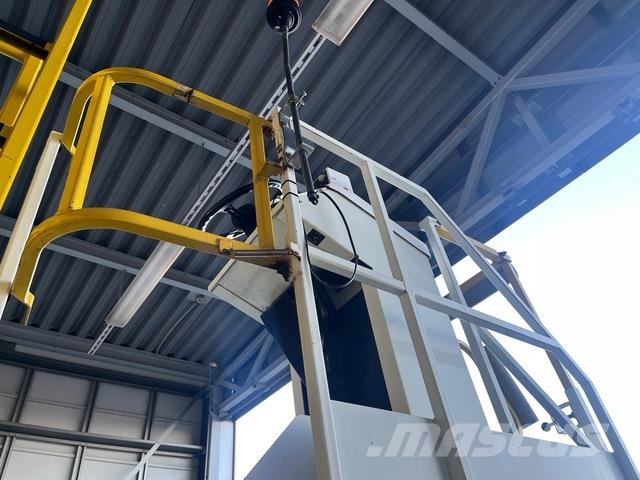 FMC Commander 30 Валачещи камиони