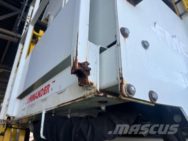 FMC Commander 30 Валачещи камиони