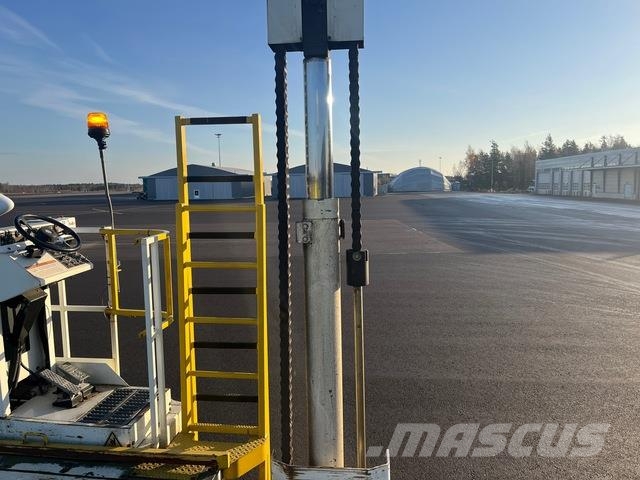 FMC Commander 30 Валачещи камиони