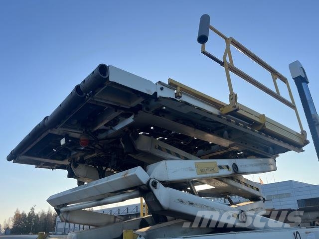 FMC Commander 30 Валачещи камиони