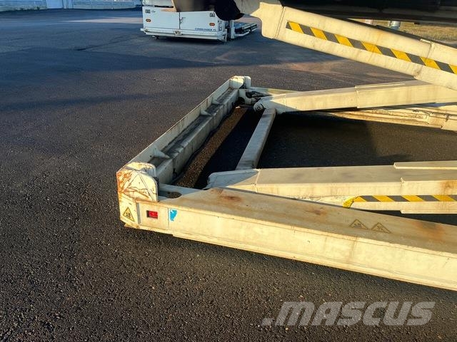 FMC Commander 30 Валачещи камиони
