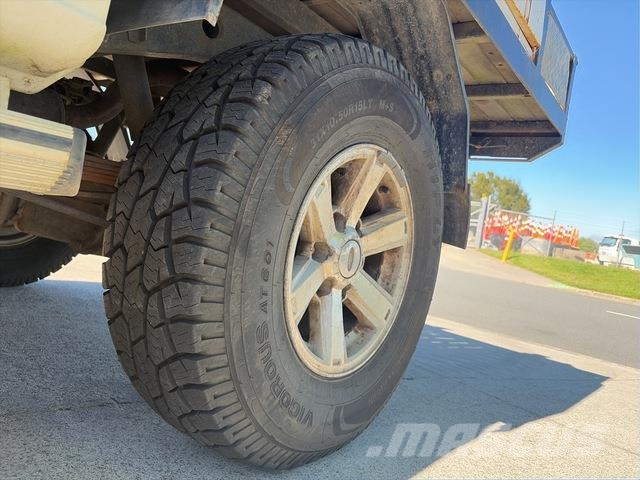 Ford Courier Muu