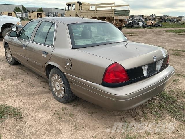 Ford Crown Victoria 汽车