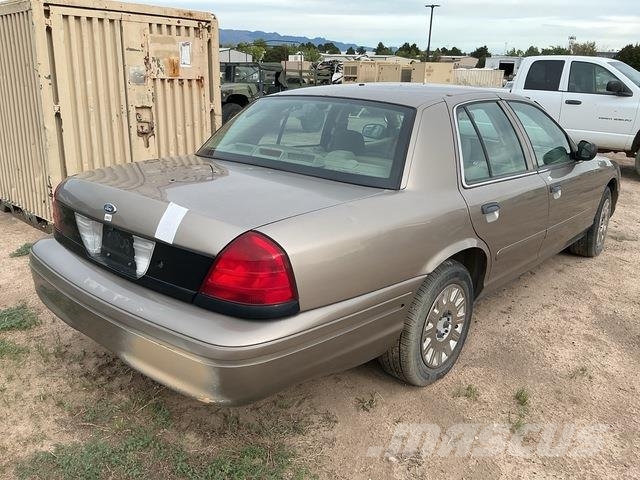 Ford Crown Victoria 汽车