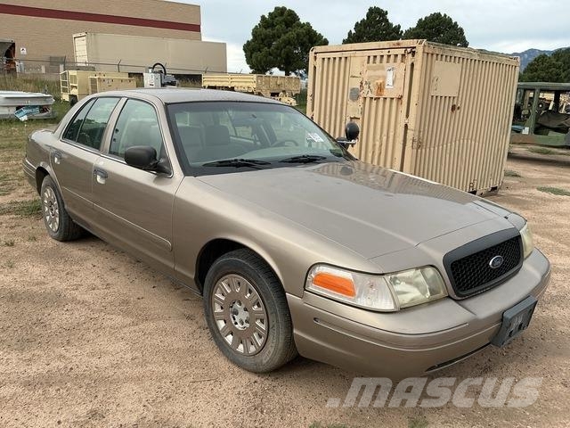 Ford Crown Victoria 汽车