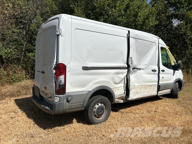 Ford E-250 패널 화물차