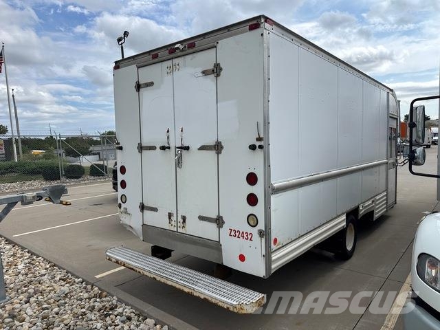 Ford E-350 Box trucks